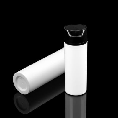 Face Cream Rõ ràng hình trụ tròn Chai không có không khí với bơm điều trị hoàn thiện bằng nhôm